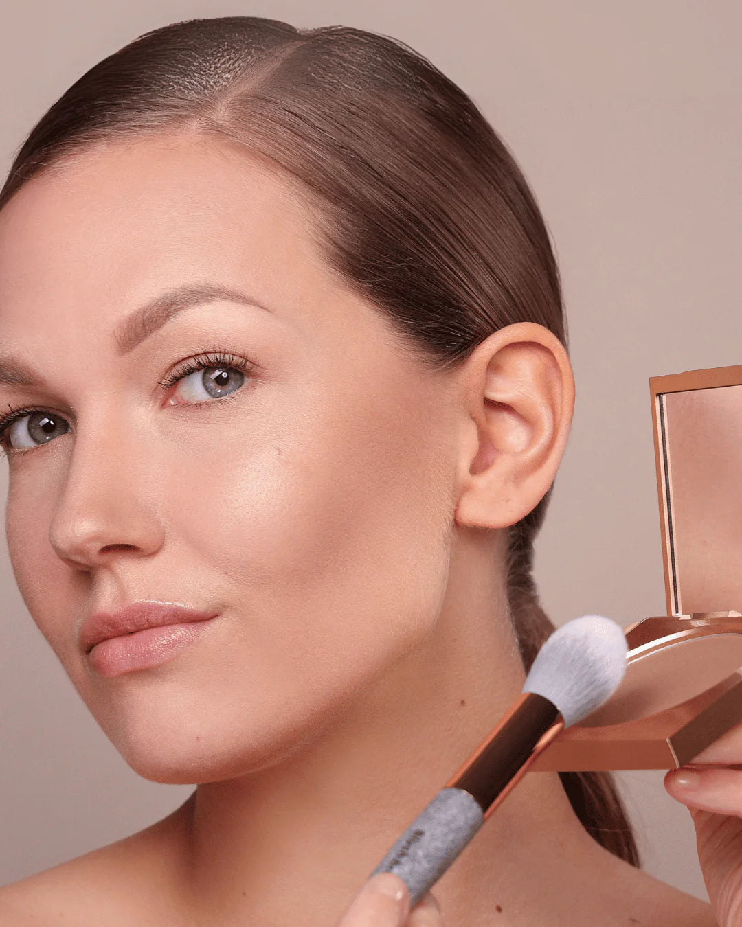 Compact Bronzer