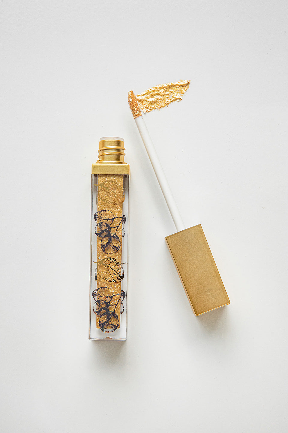 Liquid Diamond topper eyeshadow